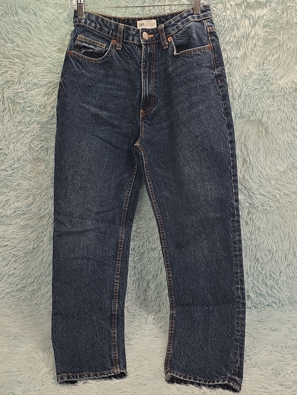 Zara Woman Size 6 High Rise Straight Leg Jeans